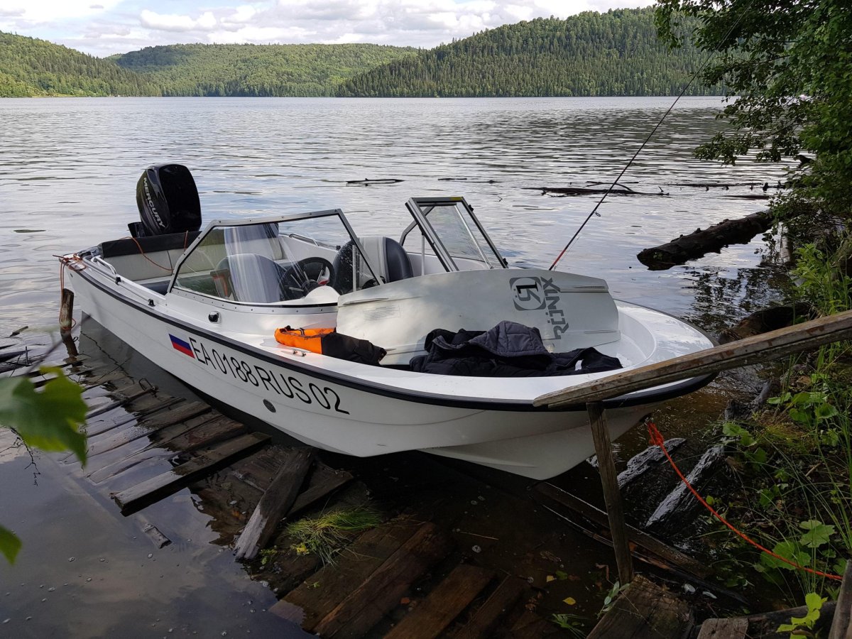 Лодка Чайка 480