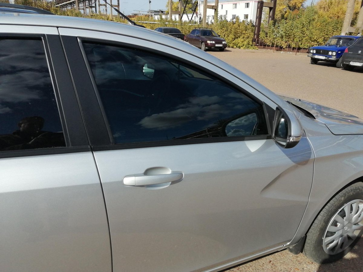 Тонировка 35 % ланцер 9