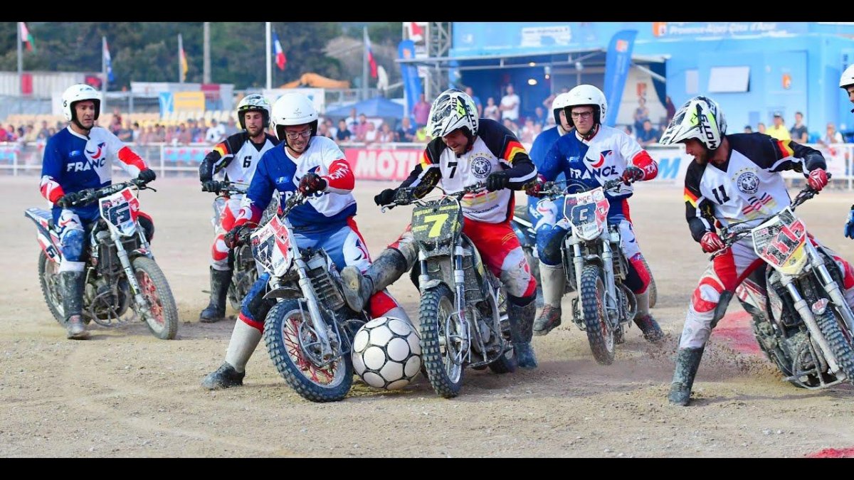 Мотобол ковров