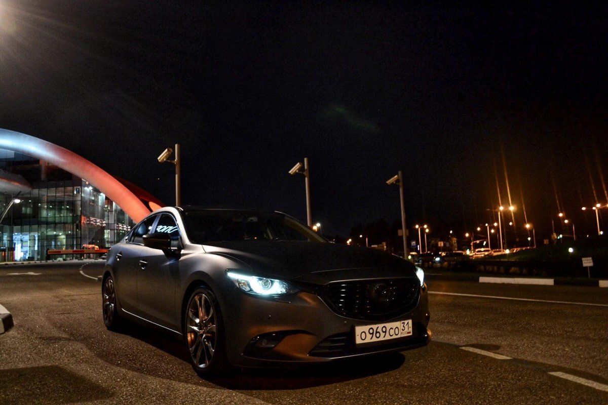 Mazda 6 GH ночью