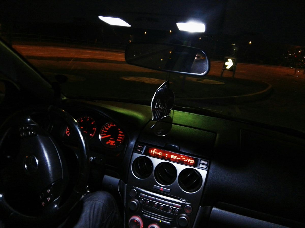 Мазда 6 gg салон ночью