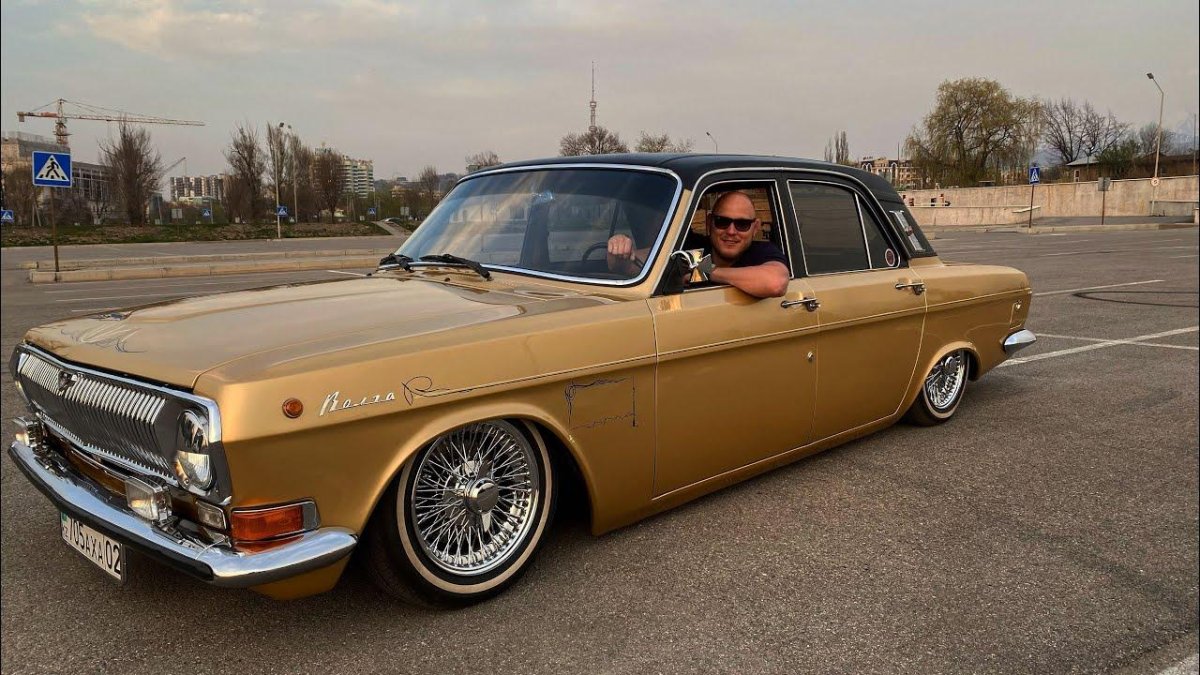 Волга ГАЗ 24 лоурайдер