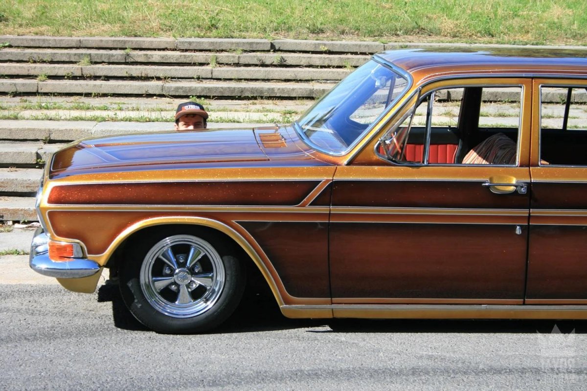 ГАЗ 2410 лоурайдер