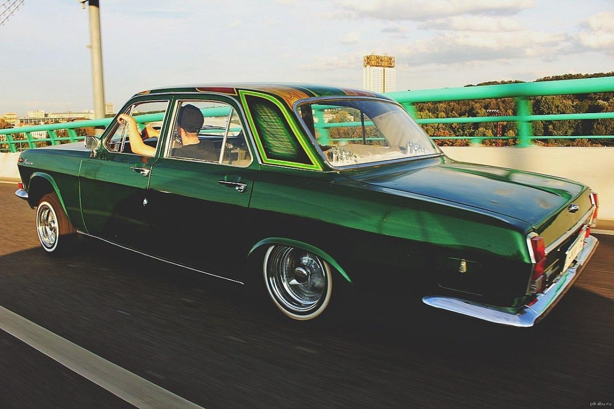 ГАЗ 24 лоурайдер