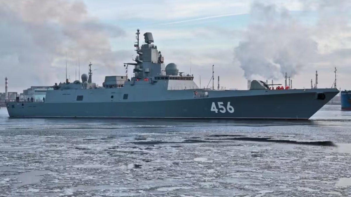 Фрегат 22350 Адмирал Головко