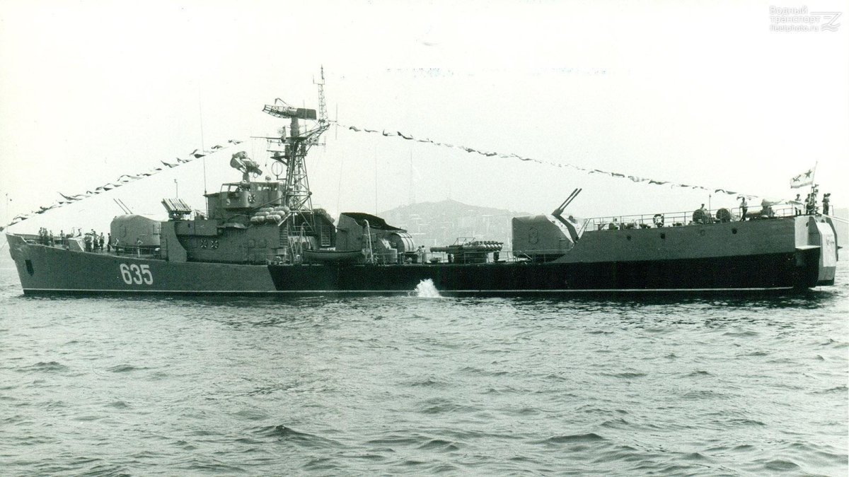 СКР проекта 159а "СКР-16 Бакинец"