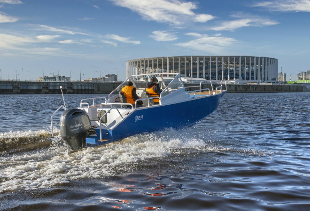 Катер Афалина