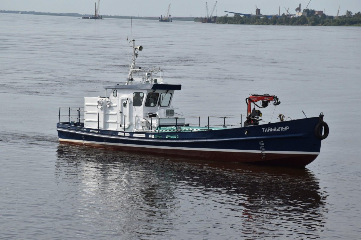 Гидрографический катер Юрий Осокин