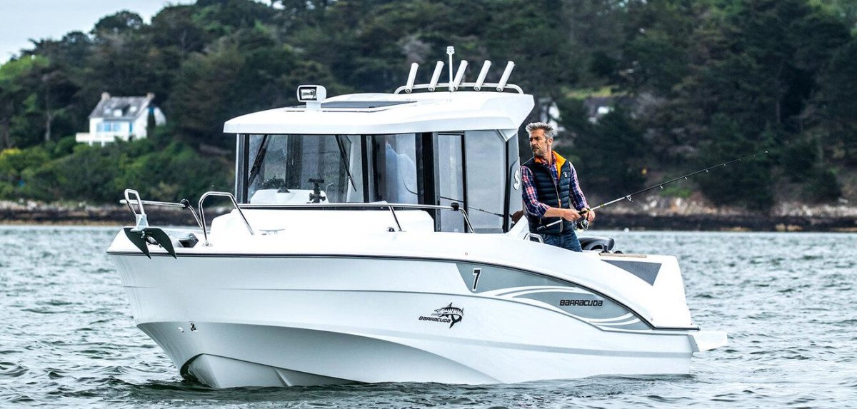 Катер Барракуда 7