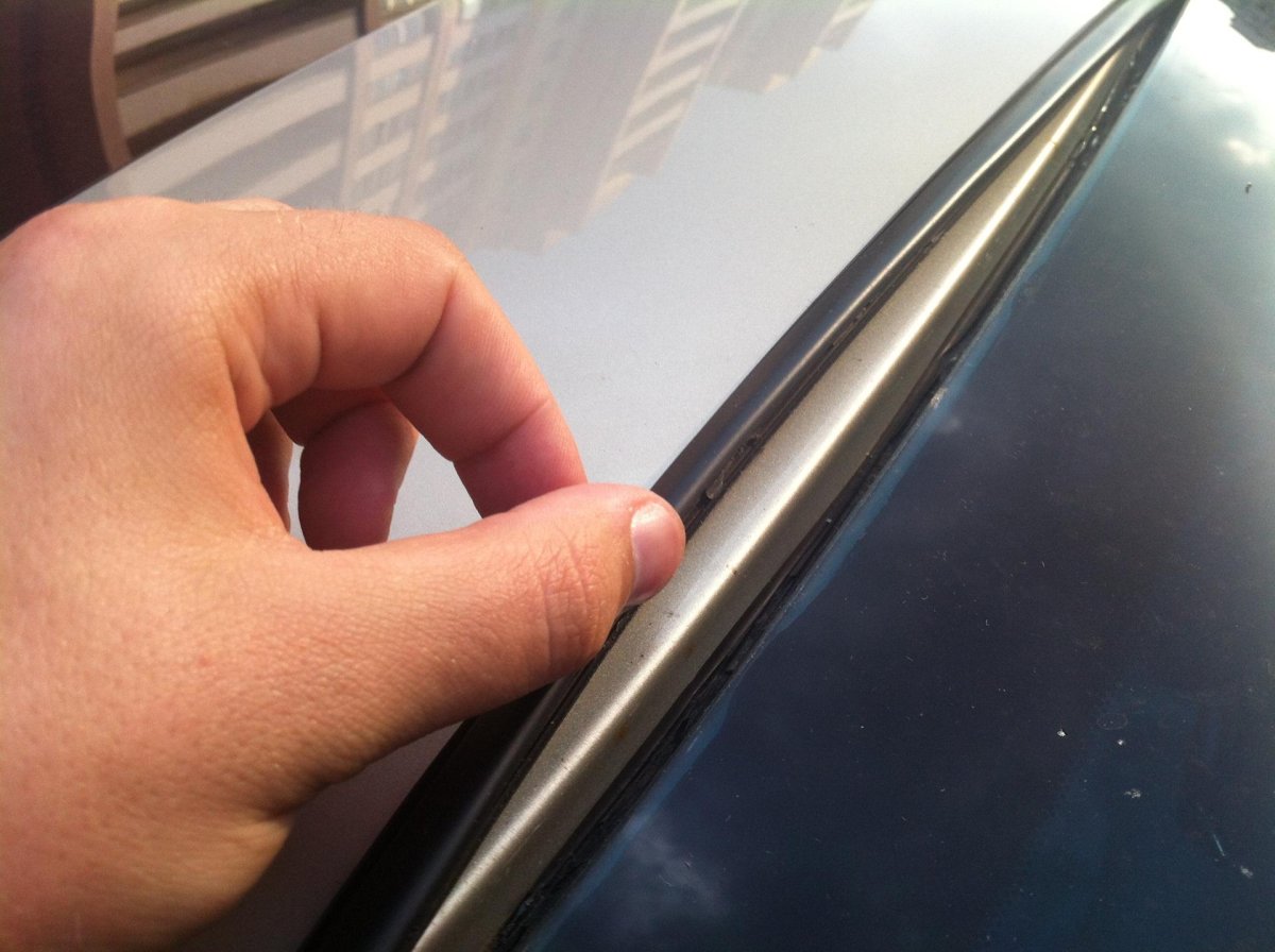 Молдинг лобового стекла Теана j31