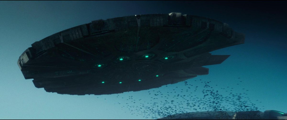 День независимости 2 корабль пришельцев