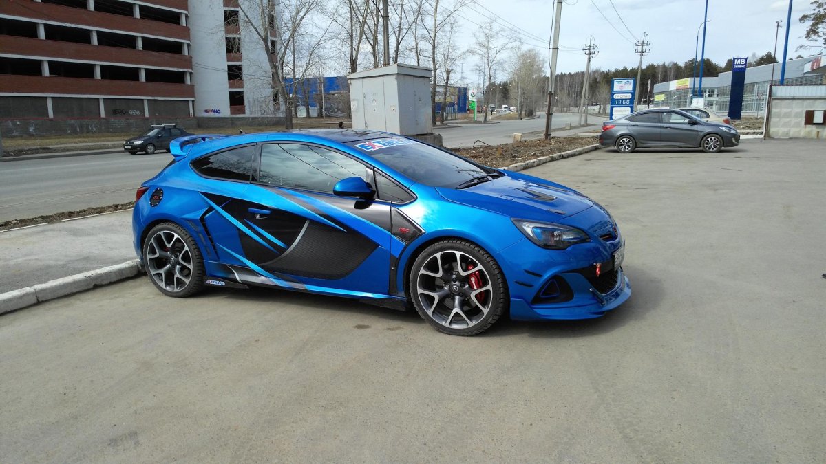Бампер Opel Astra j OPC