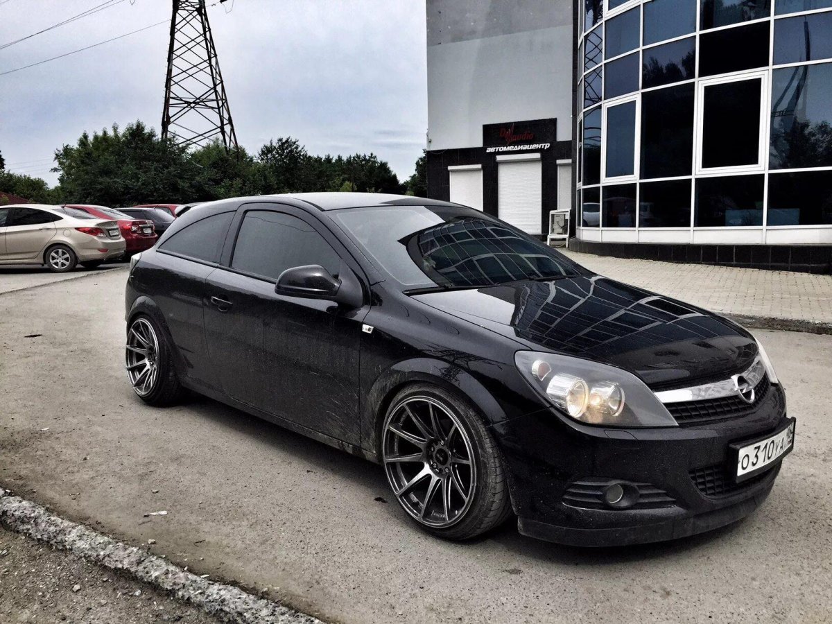 Opel Astra h GTC 2008