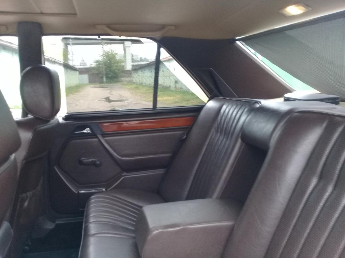 Мерседес 124 кузов салон