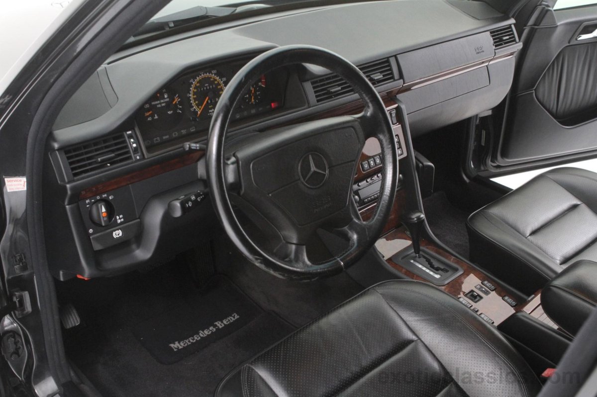 Руль спортлайн Мерседес w124