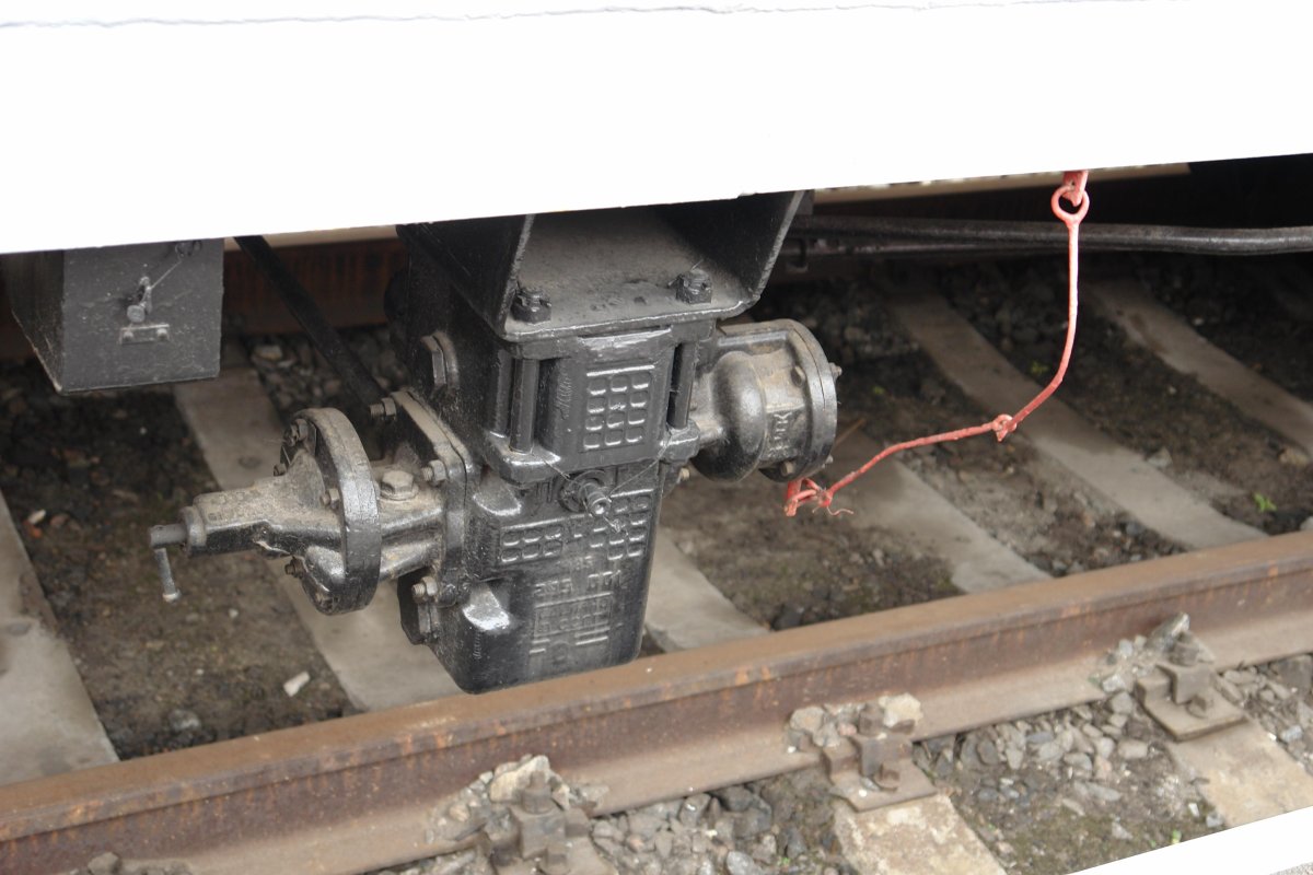 Воздухораспределитель 483 на тепловозе