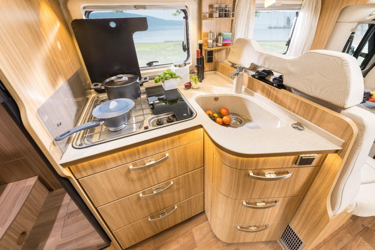 Автодом Airstream 2020