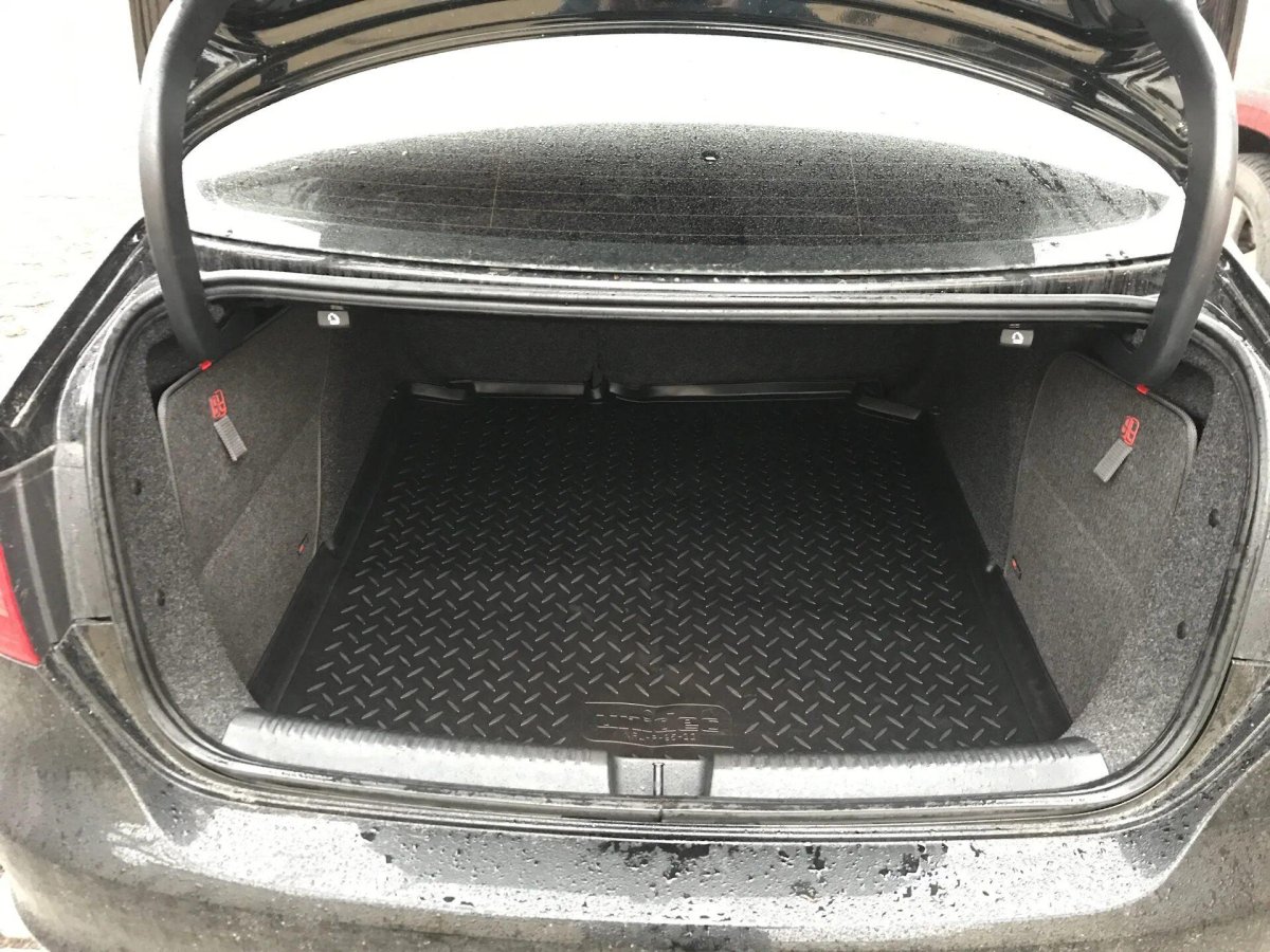 Jetta 5 багажник