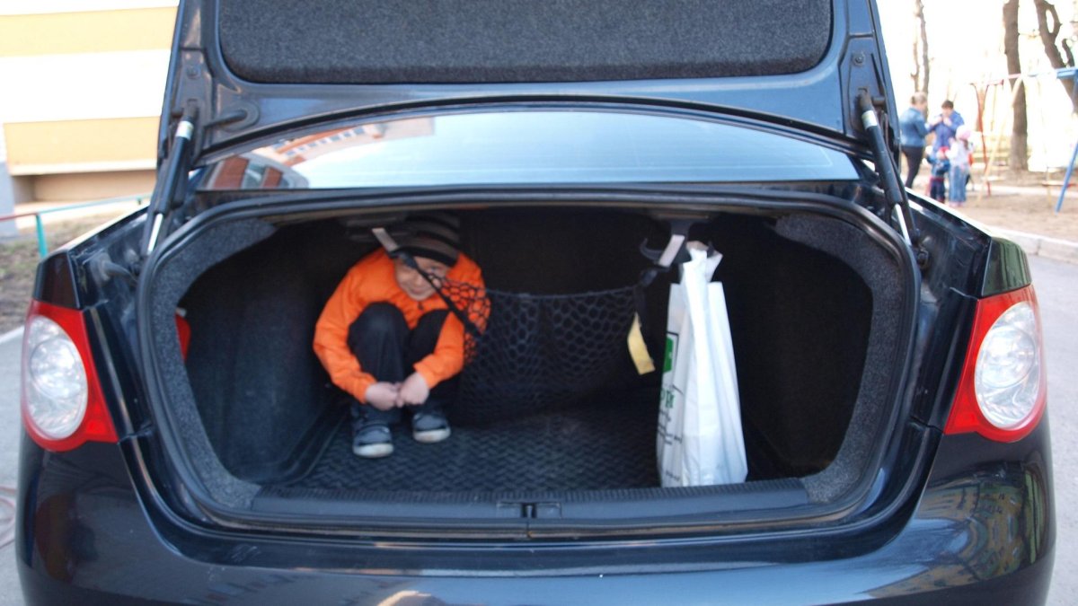 Джетта 5 багажник