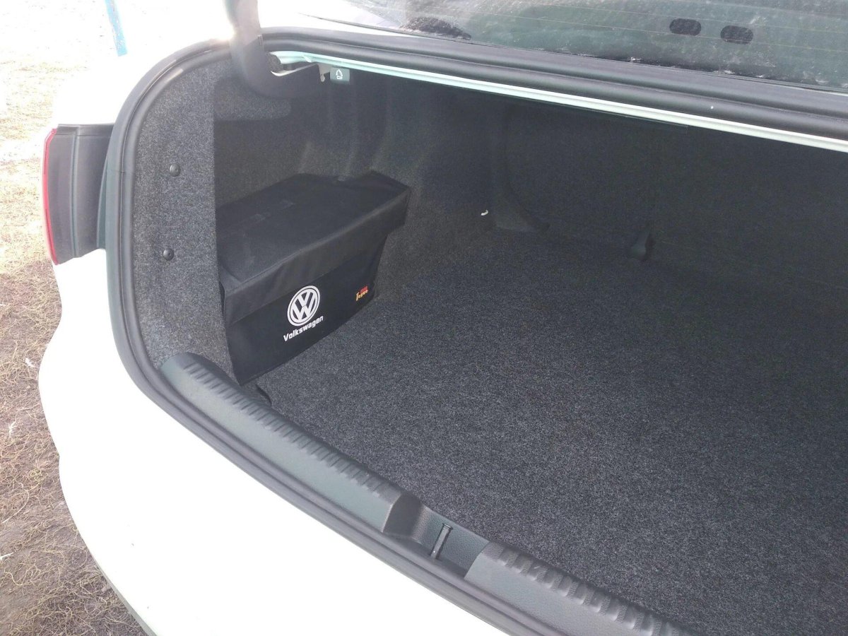 Багажник Джетта 2