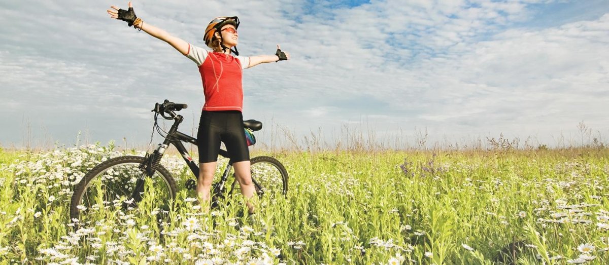 Велосипед в лугах
