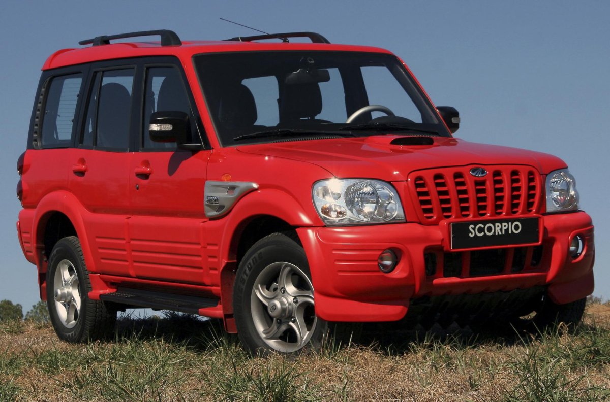 Машина Махиндра Скорпио