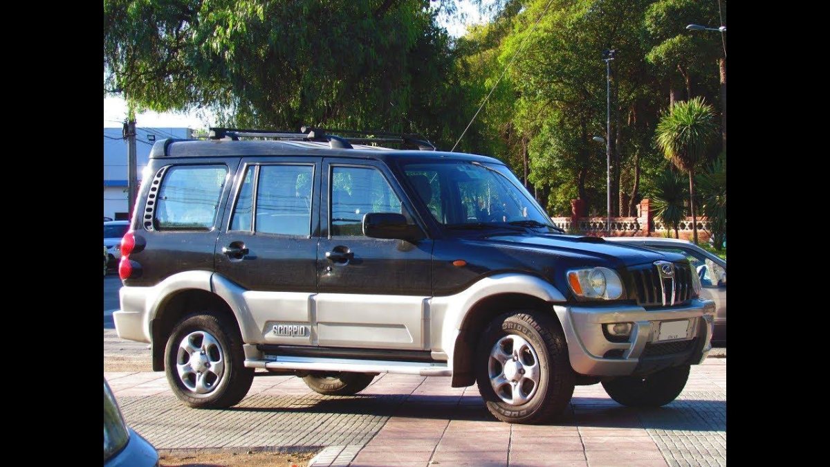 Махиндра Скорпио 2004