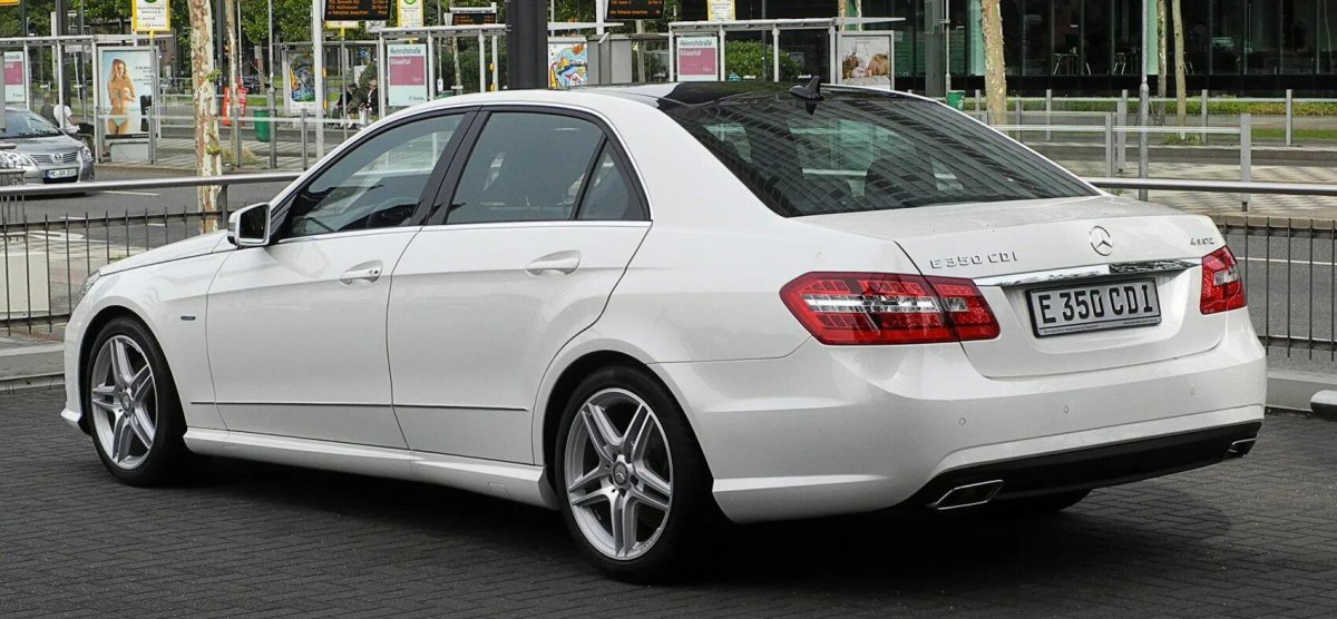 Mercedes Benz e350 w212