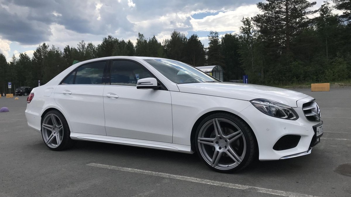 W212 Рестайлинг r20