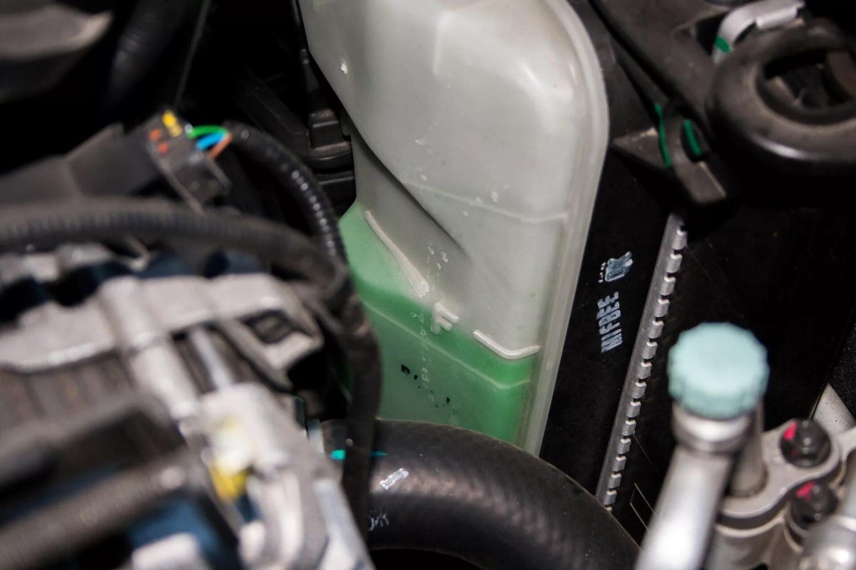 Бачок антифриза Киа Рио 4