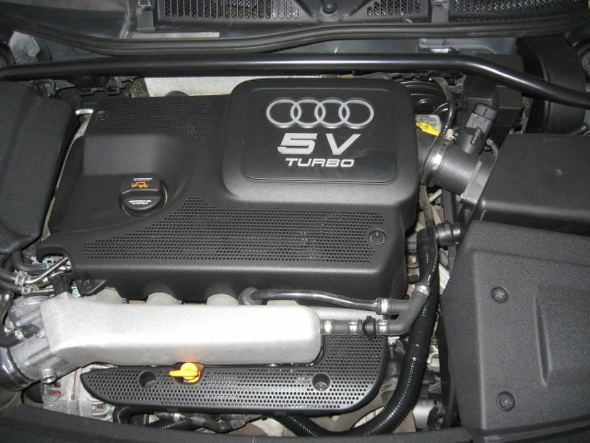Audi TT 8n engine