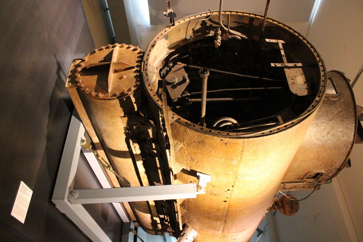 Сверхмалая подводная лодка Зеехунд