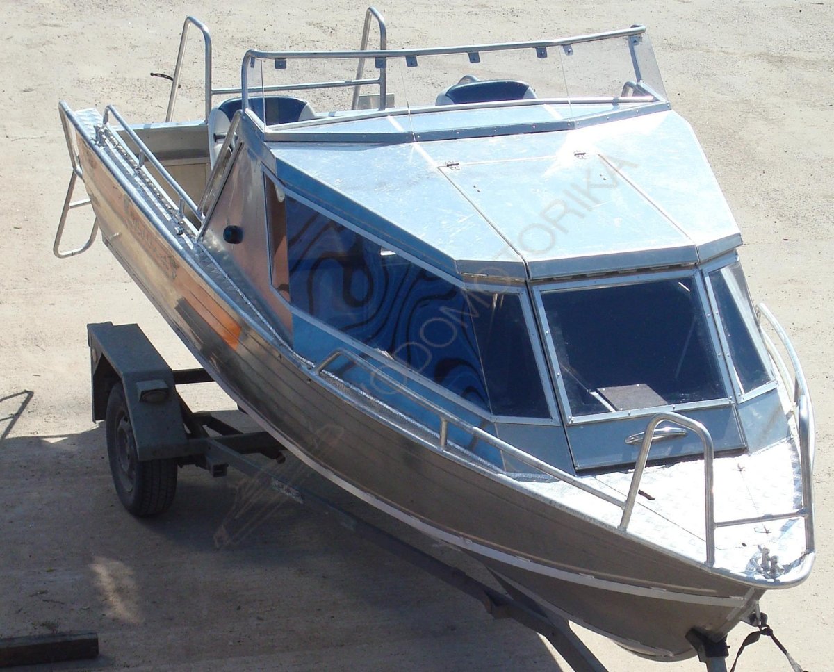 Алюминиевая лодка Wellboat-53 рубка