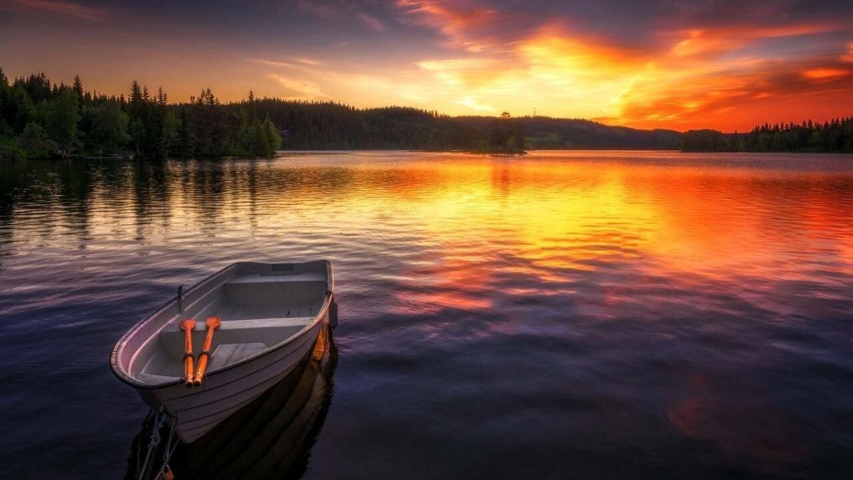 Лодка на воде