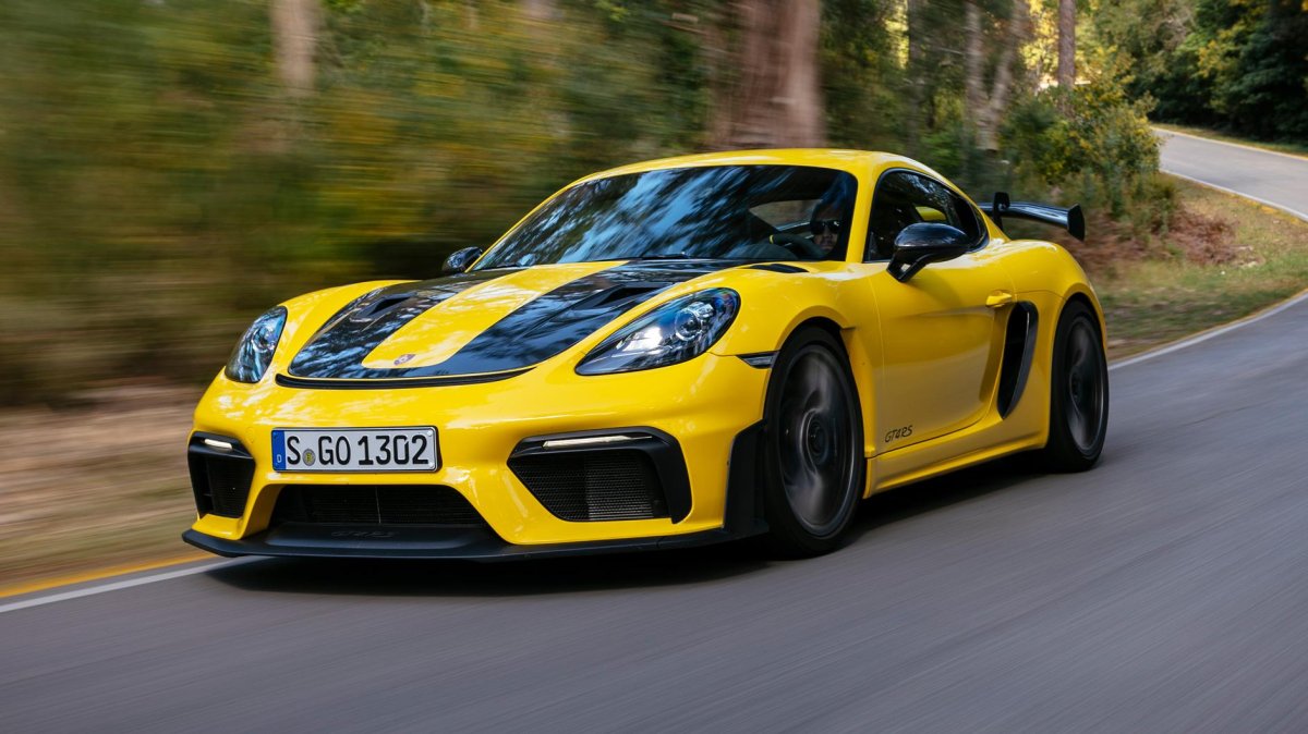 718 Cayman gt4 RS
