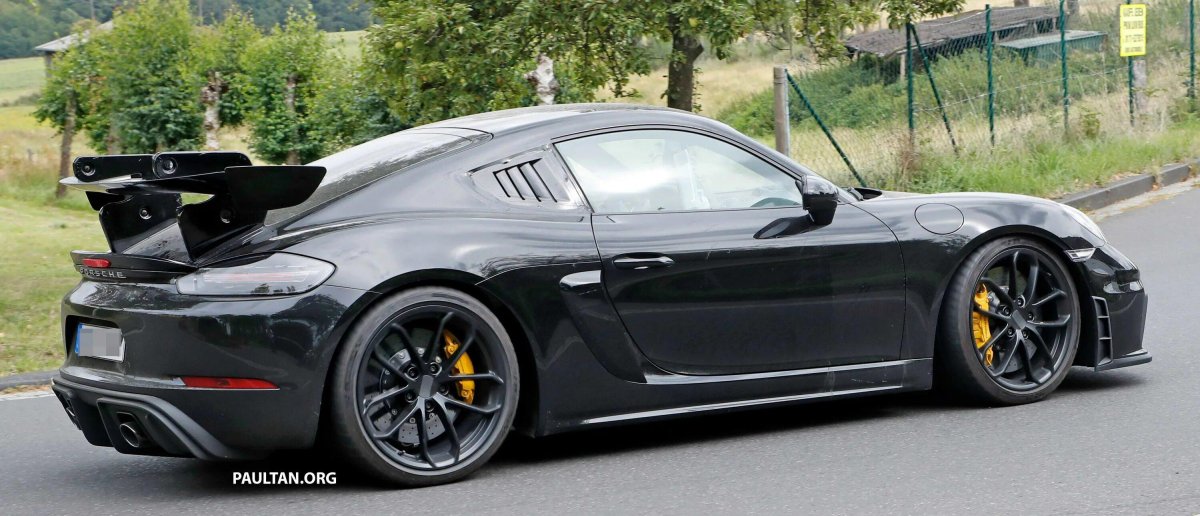 Porsche Cayman gt4 RS