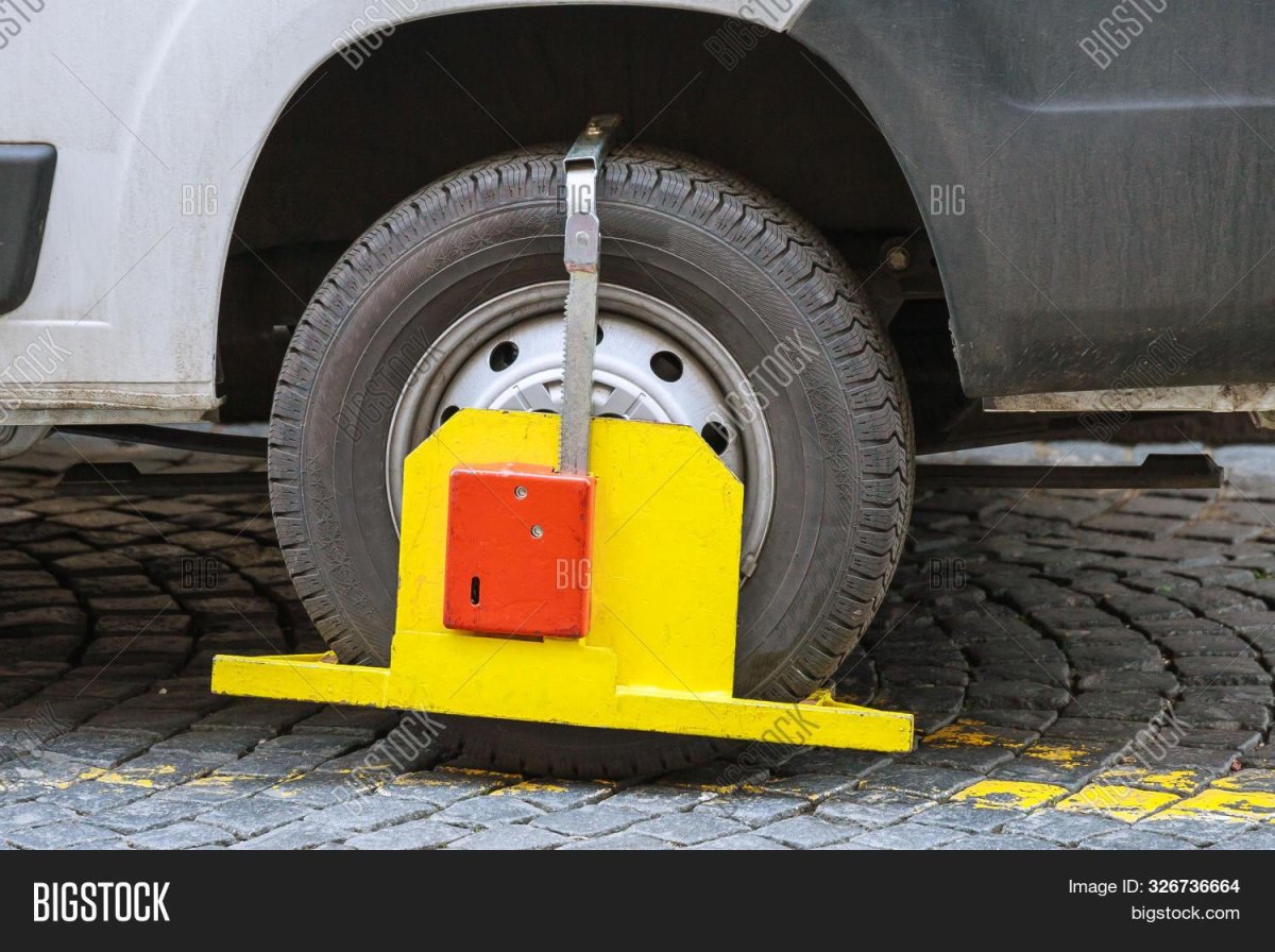 Блокиратор колеса автомобиля