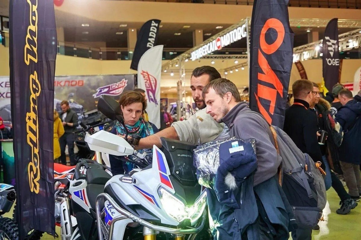 Выставка поехали