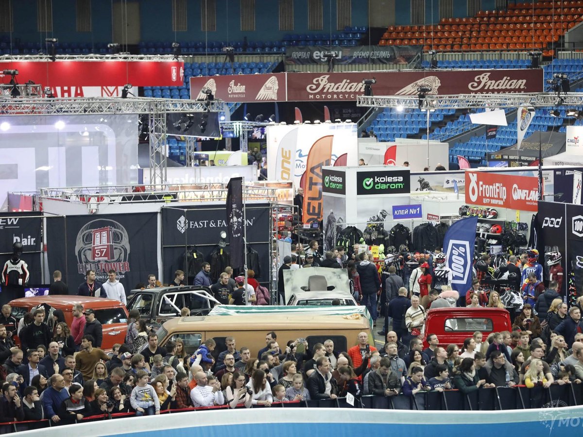 Выставка поехали