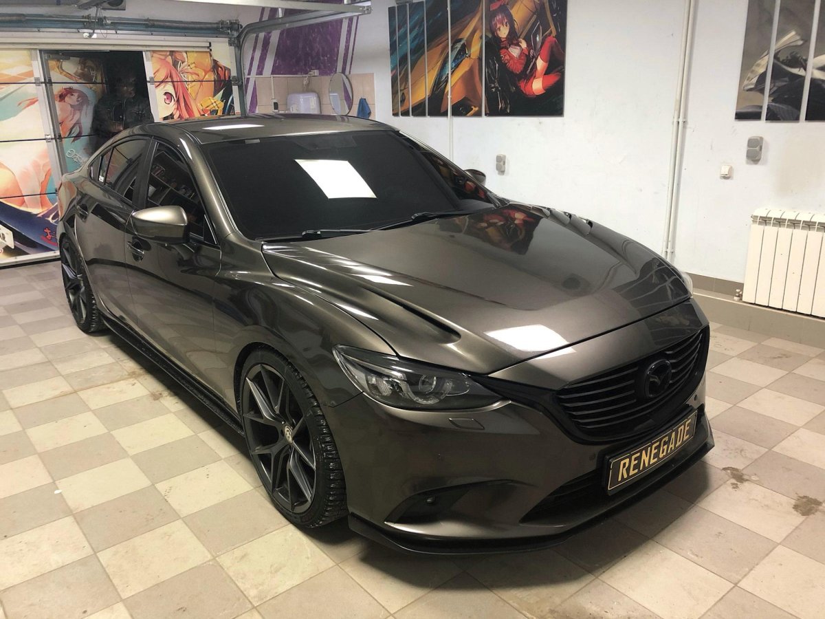 Мазда 6 антихром черная