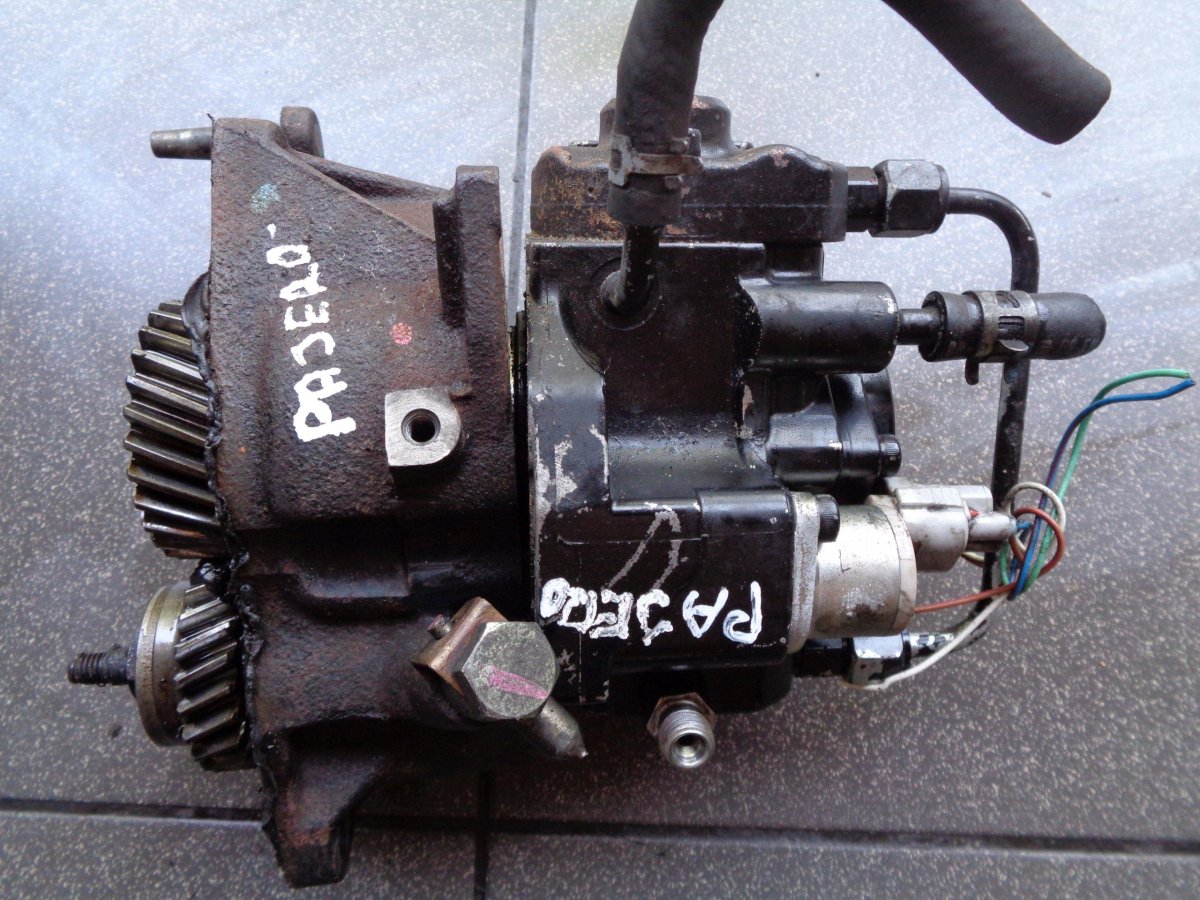 ТНВД Паджеро 4 3.2