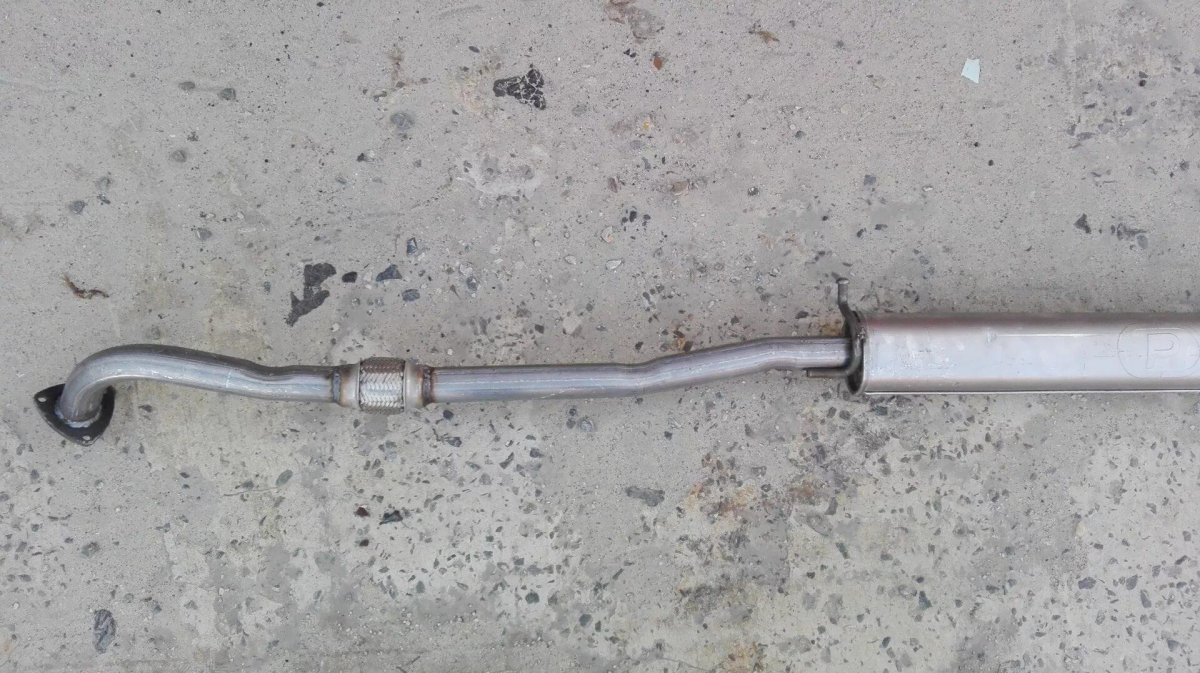 Резонатор ВАЗ 2110 8 клапанов