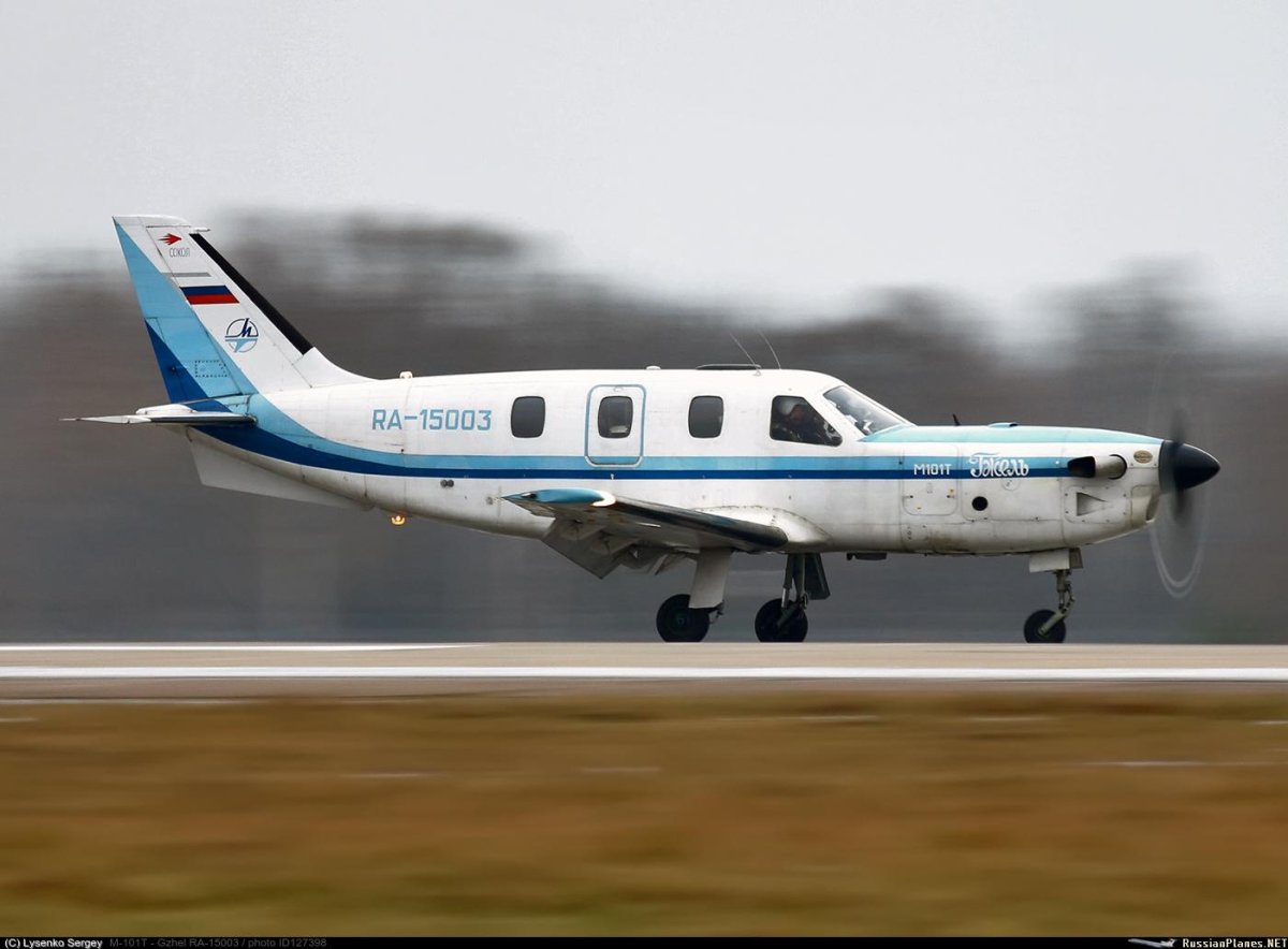 Самолет Гжель м101-т