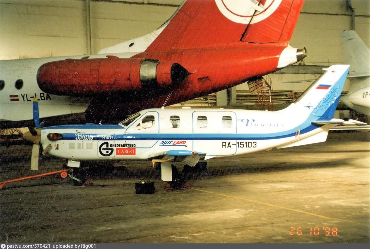 Самолёт м-101т «Гжель» кабина