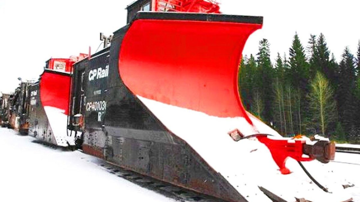 Снегоочиститель Таран Железнодорожный