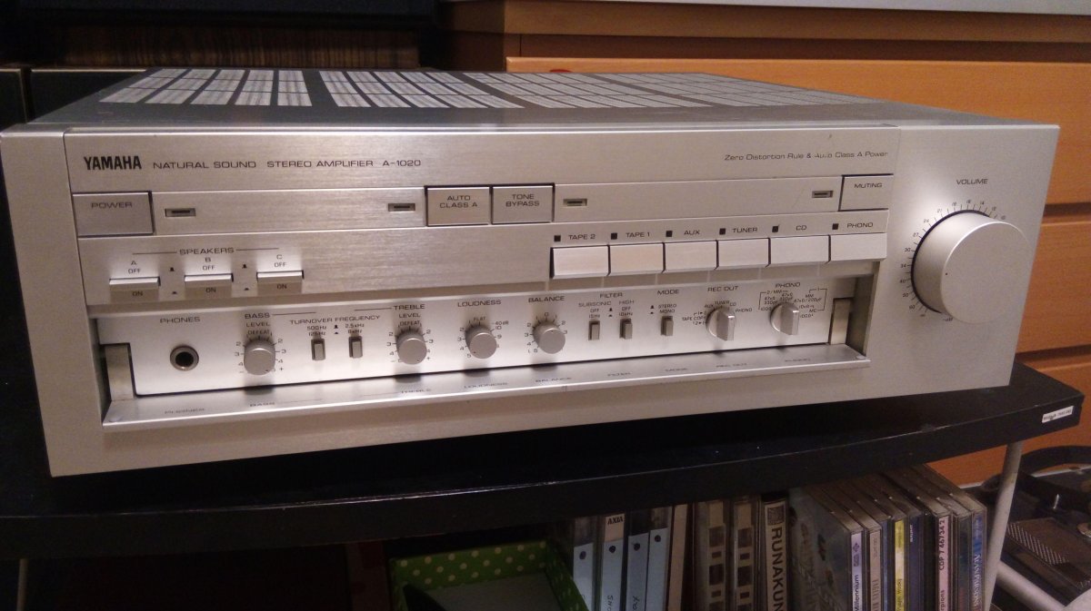 Yamaha a-1020