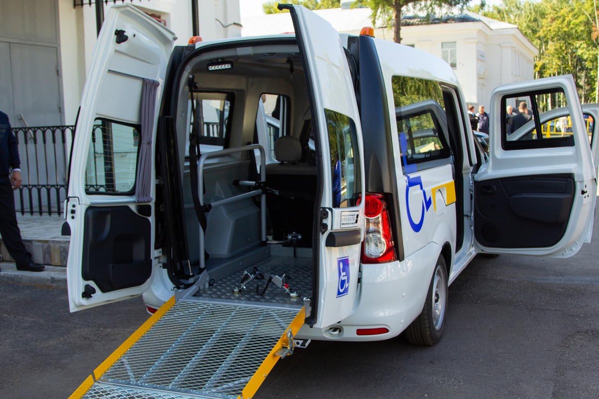 Лада Ларгус для инвалидов колясочников