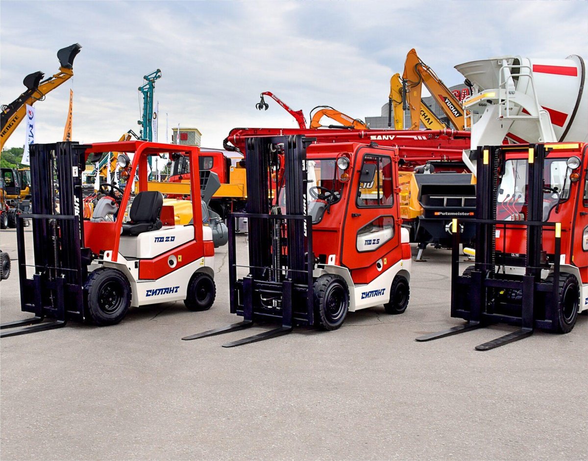 Погрузчики зик российские вилочные