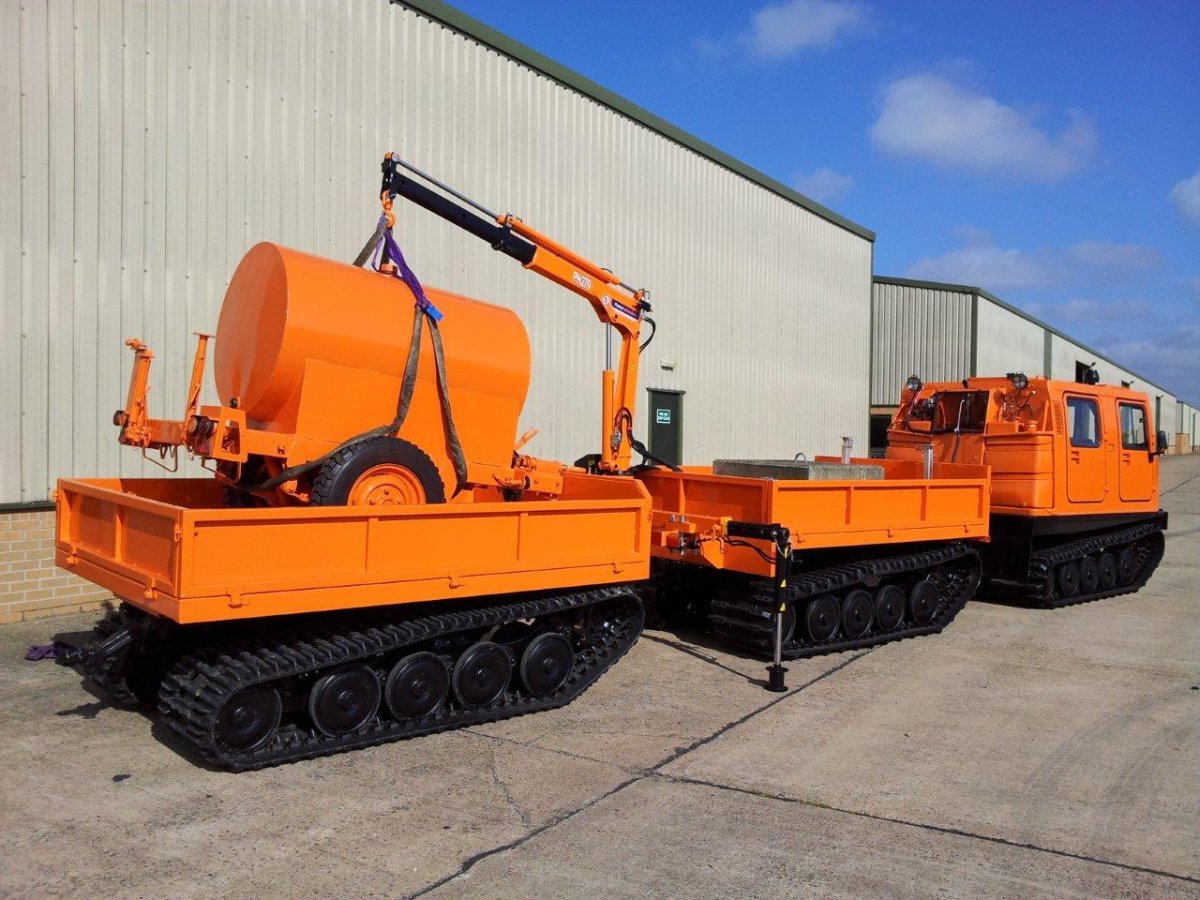 Гусеничная спецтехника