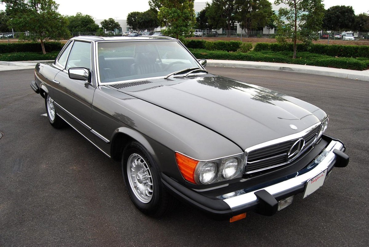 Mercedes-Benz 450 SL